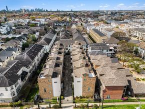 715 Hartman Street, Houston TX 77007