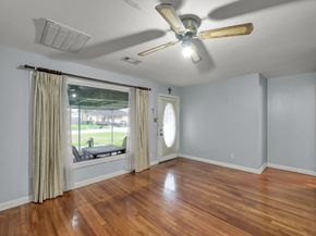 30 Wellford Street, Houston TX 77022