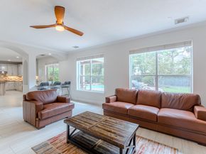 7 Stickley Court, The Woodlands TX 77382