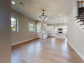 806 E 39th Street A, Houston TX 77022