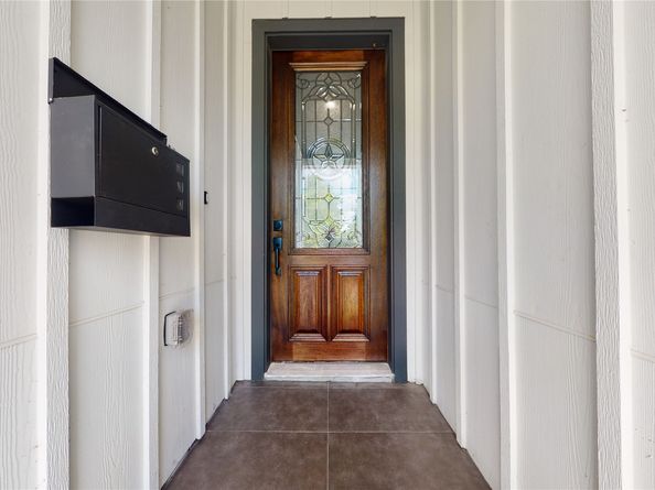 806 E 39th Street A, Houston TX 77022