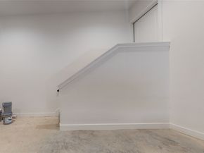 806 E 39th Street A, Houston TX 77022