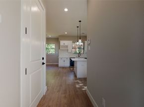 806 E 39th Street A, Houston TX 77022