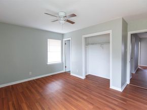 5826 Flamingo Drive, Houston TX 77033