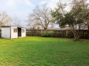 5826 Flamingo Drive, Houston TX 77033