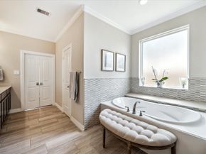 1515 Thornton Road, Houston TX 77018