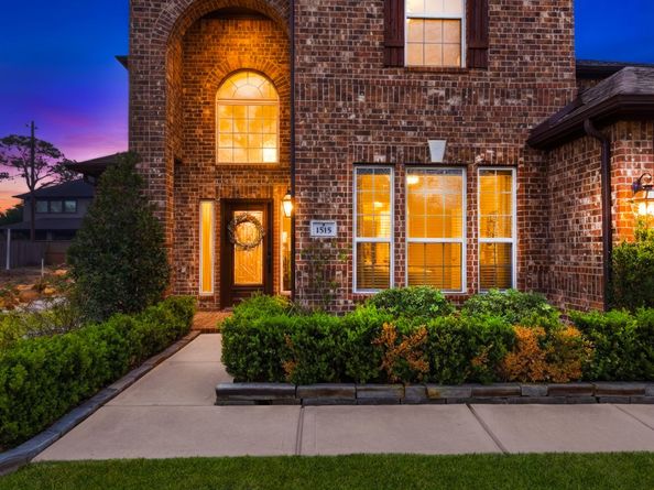 1515 Thornton Road, Houston TX 77018