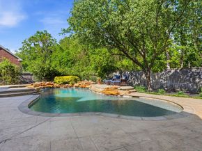 6110 Country Falls Lane, Kingwood TX 77345