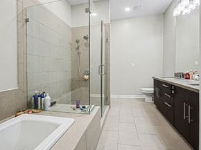 4820 Caroline Street 501, Houston TX 77004