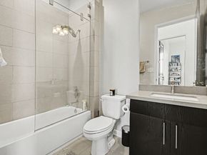 4820 Caroline Street 501, Houston TX 77004