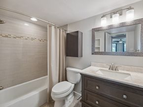 4629 Wild Indigo Street 589, Houston TX 77027