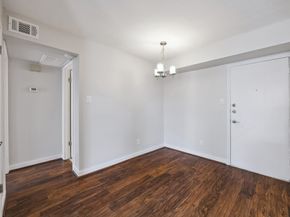 4629 Wild Indigo Street 589, Houston TX 77027