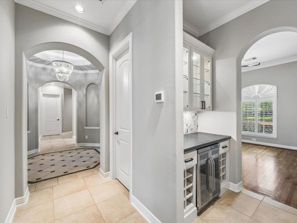 3923 Antibes, Houston TX 77082