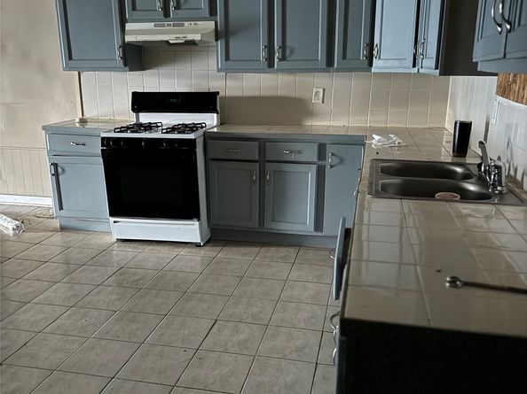 4013 King Street, Houston TX 77026
