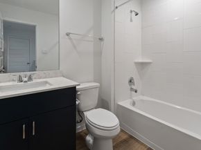 7815 Inwood Hills Lane, Houston TX 77088