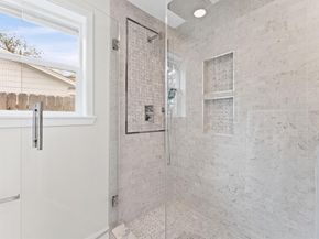 1918 Stebbins Drive, Houston TX 77043