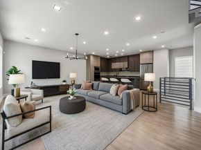 1111 W 21st Street, Houston TX 77008