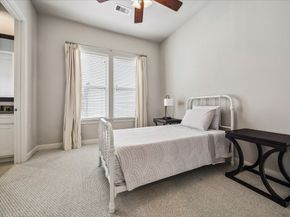 2048 Fannin Station S, Houston TX 77045
