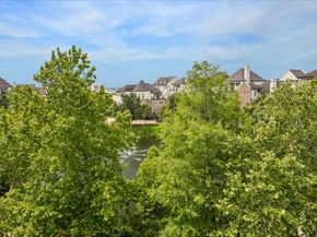 2048 Fannin Station S, Houston TX 77045