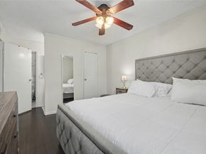 1900 Bay Area Boulevard Q184, Houston TX 77058