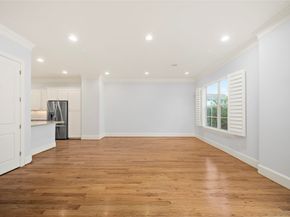 4031 Bellefontaine Street 117, Houston TX 77025