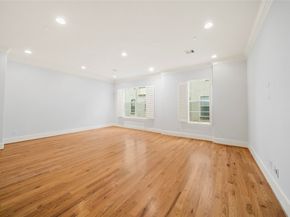4031 Bellefontaine Street 117, Houston TX 77025
