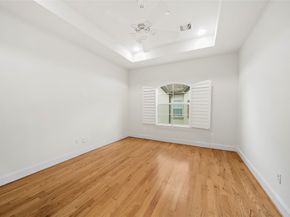 4031 Bellefontaine Street 117, Houston TX 77025