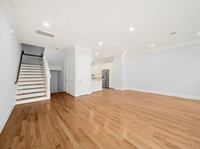 4031 Bellefontaine Street 117, Houston TX 77025