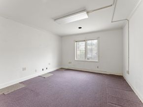 5135 Edloe Street, Houston TX 77005