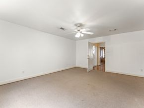 5135 Edloe Street, Houston TX 77005