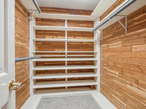 5135 Edloe Street, Houston TX 77005