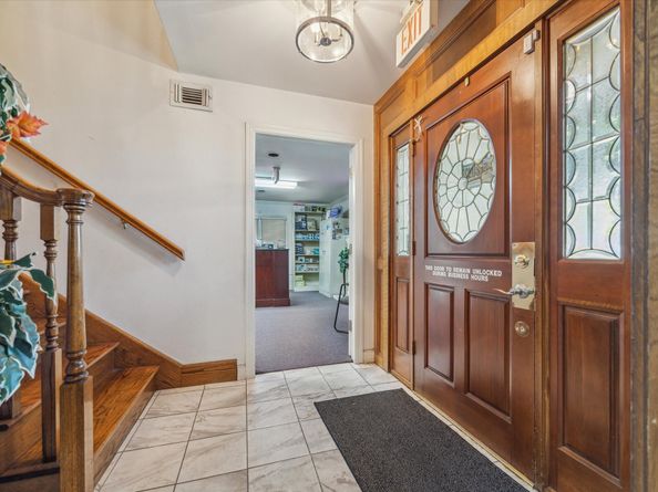 5135 Edloe Street, Houston TX 77005