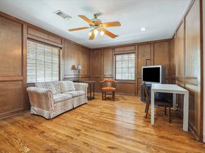 5135 Edloe Street, Houston TX 77005