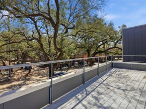 2412 Helena Street, Houston TX 77006