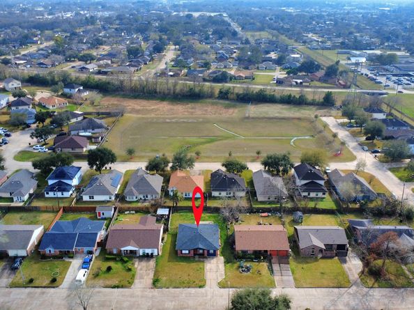 4114 Fairgreen Lane, Houston TX 77047