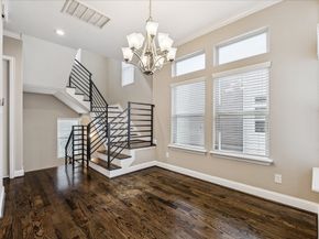 1113 W 18th Street B, Houston TX 77008