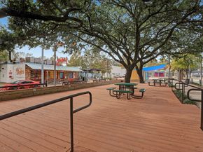 1216 Sampson Street, Houston TX 77003