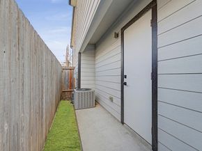 2714 Anita Street, Houston TX 77004