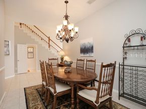 7639 Ameswood Road, Houston TX 77095