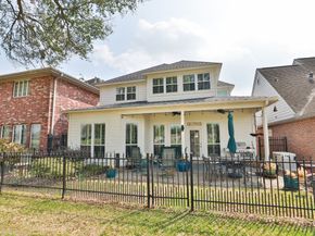 7639 Ameswood Road, Houston TX 77095