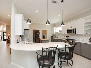 7639 Ameswood Road, Houston TX 77095