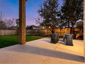 27 Tioga Place, The Woodlands TX 77375