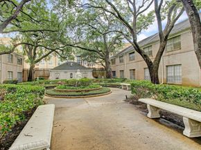 2600 Bellefontaine Street C22, Houston TX 77025