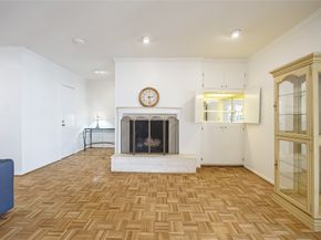 2600 Bellefontaine Street C22, Houston TX 77025