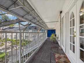 2600 Bellefontaine Street C22, Houston TX 77025