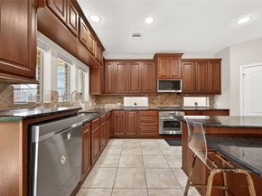 635 Doscher Lane, Sugar Land TX 77479