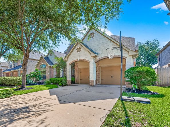 635 Doscher Lane, Sugar Land TX 77479