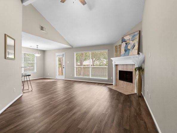 58 Misty Dawn Drive, Conroe TX 77385