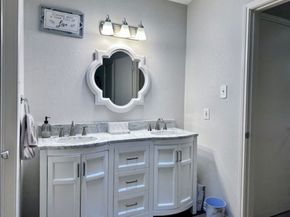 2211 S Kirkwood Road 35, Houston TX 77077