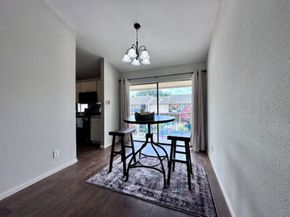 2211 S Kirkwood Road 35, Houston TX 77077